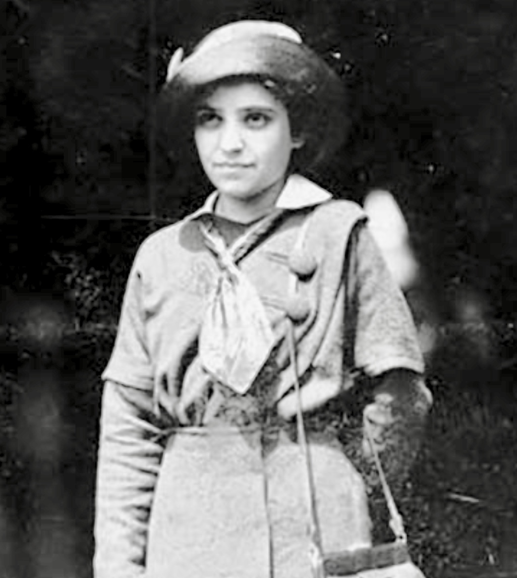 EA8B49B7-A69E-4E18-9AFE-939439FFE426